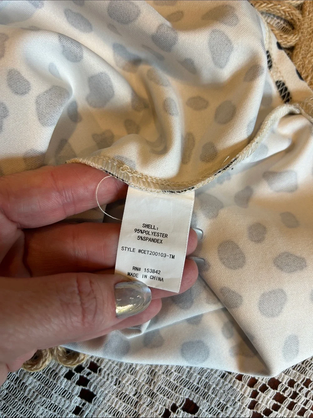 MELLODAY Black and White Dalmatian Print Puff Sleeve Blouse - Picture 7 of 8